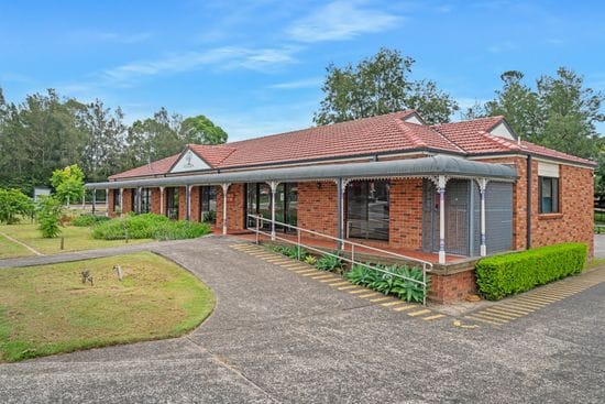 Doctor buys Wyoming property for medical centre Doctor buys Wyoming property for medical centre
